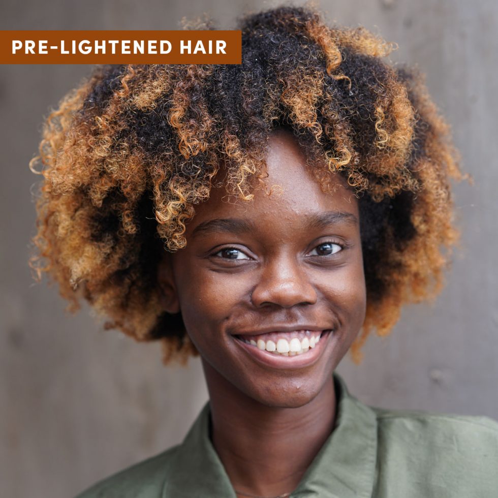 Hydrating Color Boost Semi-Permanent Fire Red Hair Dye